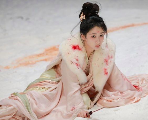 长相思：看到小夭惨遭虐杀才明白，那么多观众偏爱相柳的真正原因 onerror=