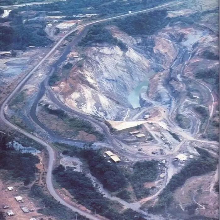 20亿年前的核反应堆，是谁建造的？难道人类之前还有高级文明？ onerror=