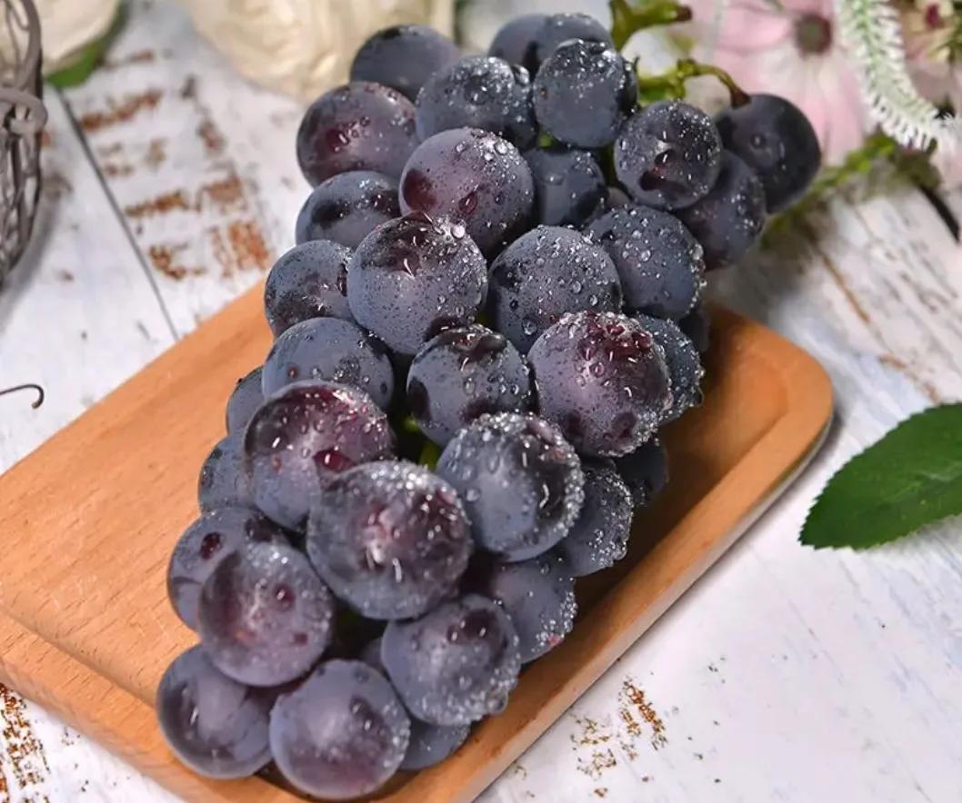 葡萄打没打激素？看一眼这里就知道，爱吃葡萄的注意，别再乱买了