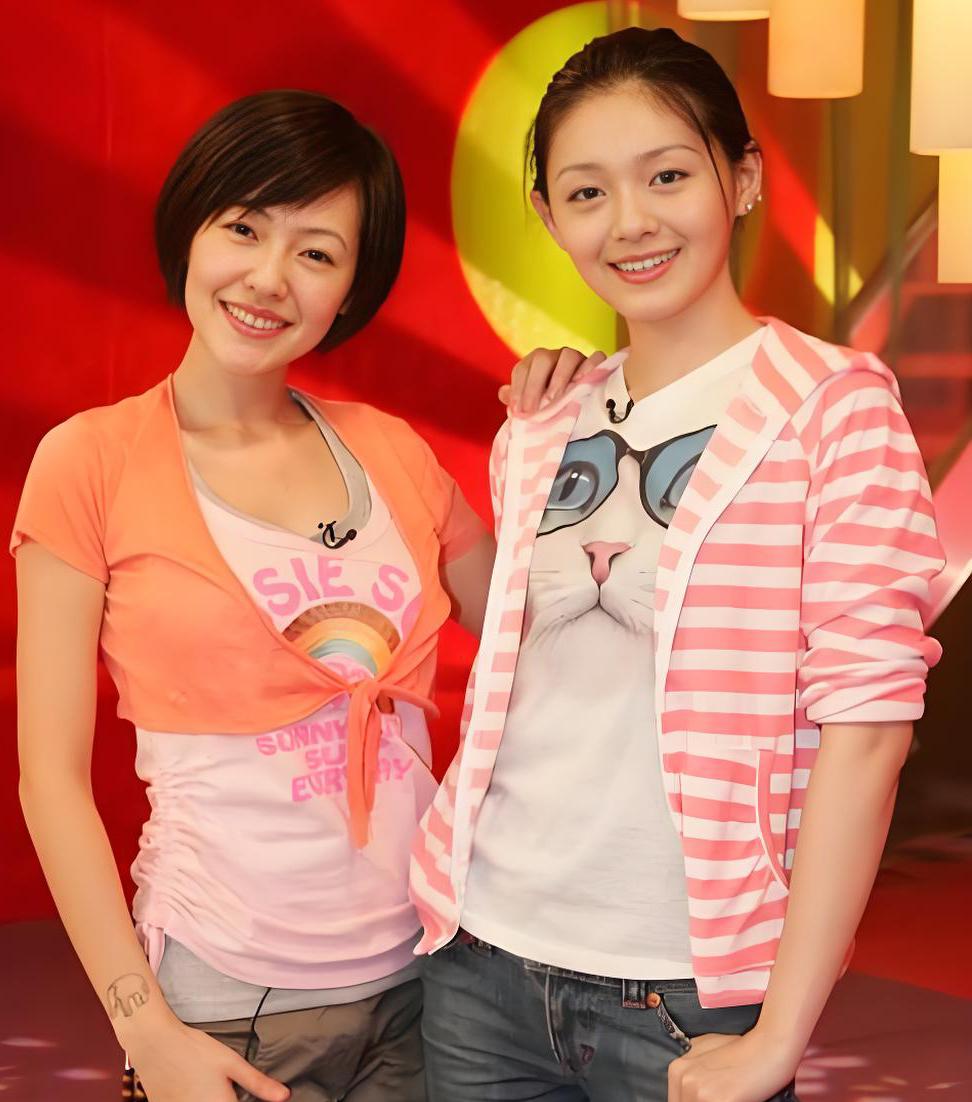 小S复工泪洒金钟奖舞台，正面回答蔡康永3个问题，喊话大S太催泪